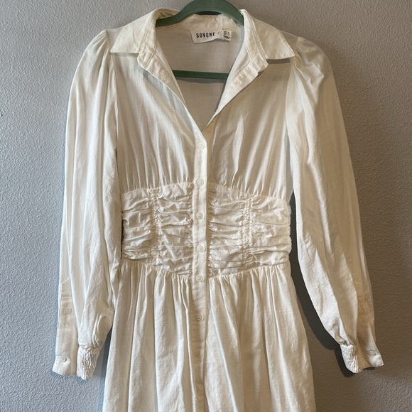 SOVERE Revolve Refresh Collared Shirt‎ Dress Chalk White Extra Small
SOVERE - Picture 3 of 6